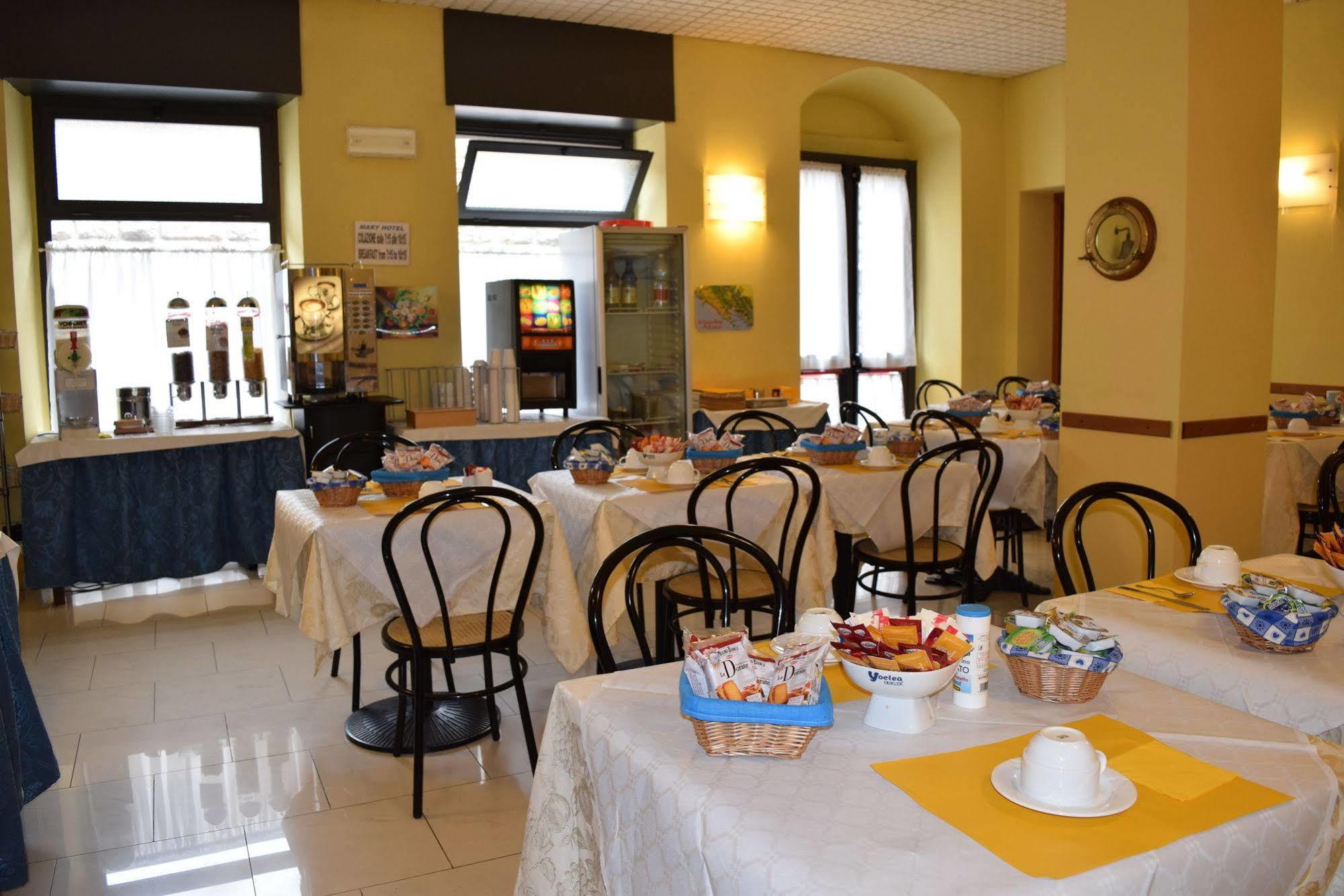 Hotel Mary Специя Экстерьер фото